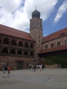 Auf der Plassenburg fand wieder die vielbeachtete Ausstellung des Bundes Fränkischer Künstler statt.